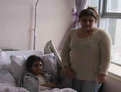 Birbirlerine sarılarak kurtuldular